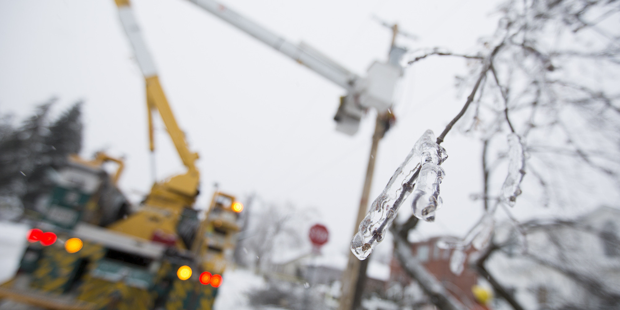 Toronto Ice Storm Spurs Creation Of New Emergency Plan - Huffington Post Canada