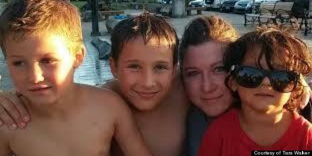 Homeless Single Mom's Christmas Wish Is For $2,800 To Become A Hospice Nurse