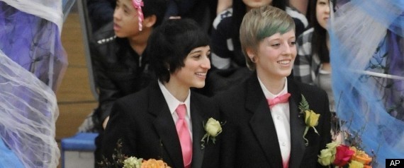 Sarah Lindstrom Desiree Shelton Lesbian Students