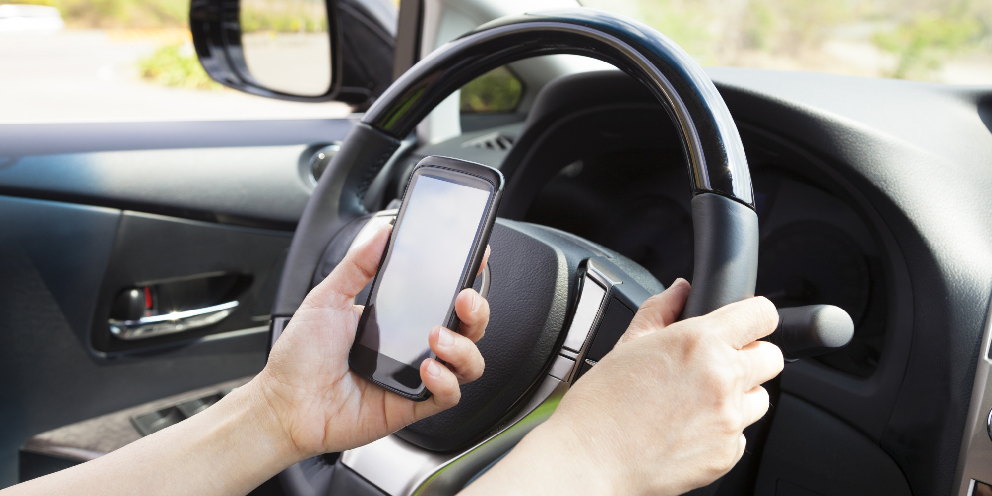 10 Statistics That Capture The Dangers Of Texting And Driving Huffpost 0794