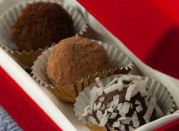 Homemade Lusty Raspberry Chocolate Truffles (For Seduction)