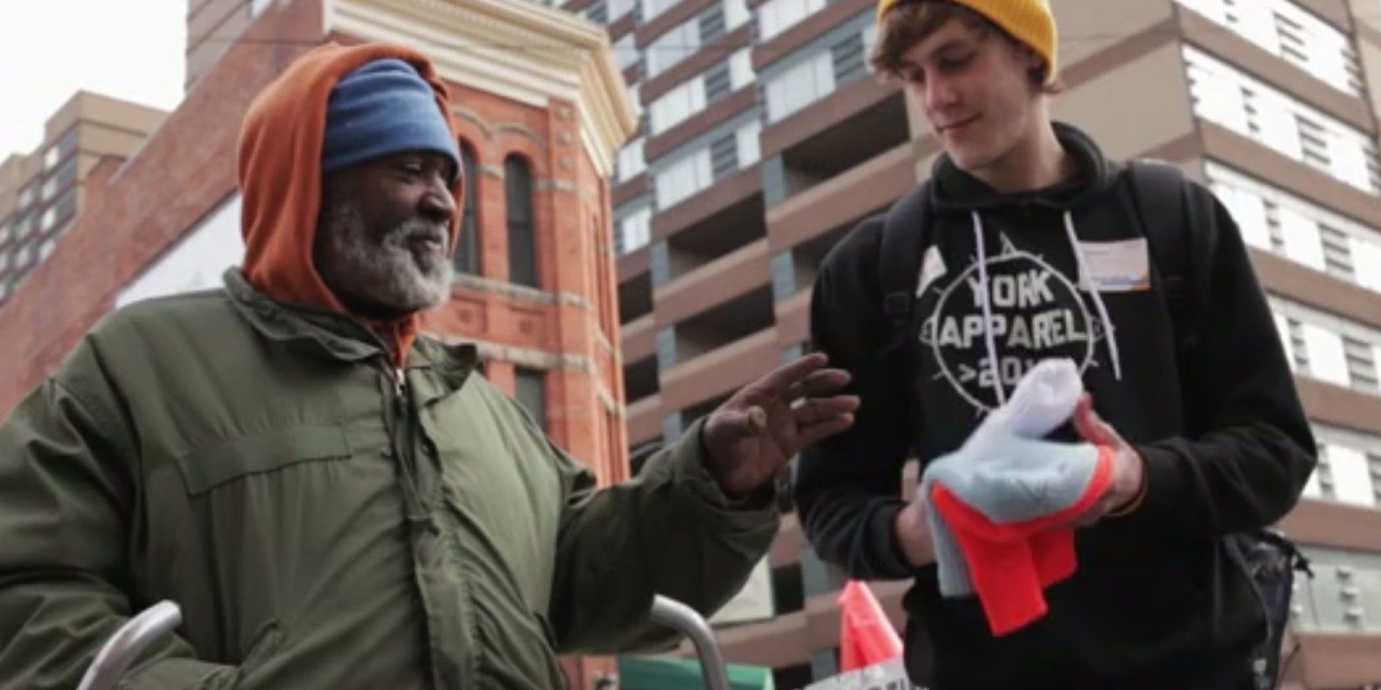 College Student Carried Around Extra Socks To Help Homeless On The Spot
