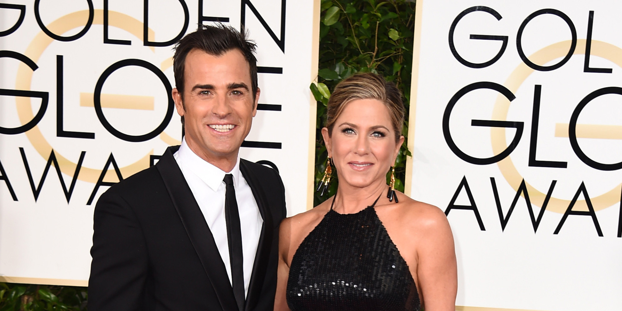 Jennifer Aniston And Justin Theroux Look So In Love At The Golden Globes - Huffington Post