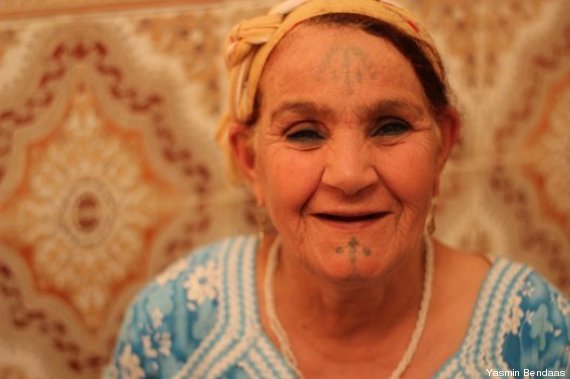 tatouages des femmes chaouies sujet d une recherche continue tatouages des femmes chaouies sujet d une recherche continue
