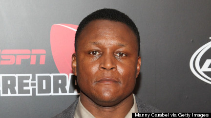 Former NFL Player Barry Sanders LIVE