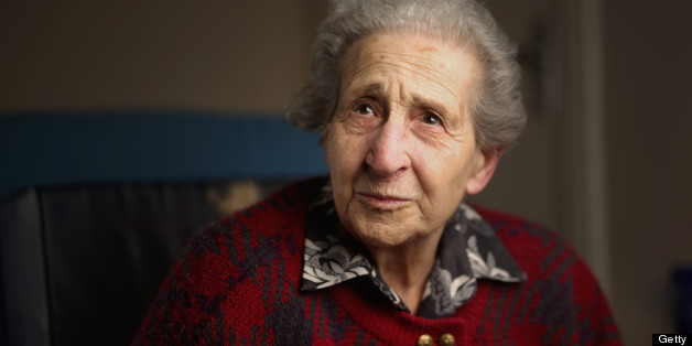 Intimate Portraits Pay Tribute To Auschwitz Survivors
