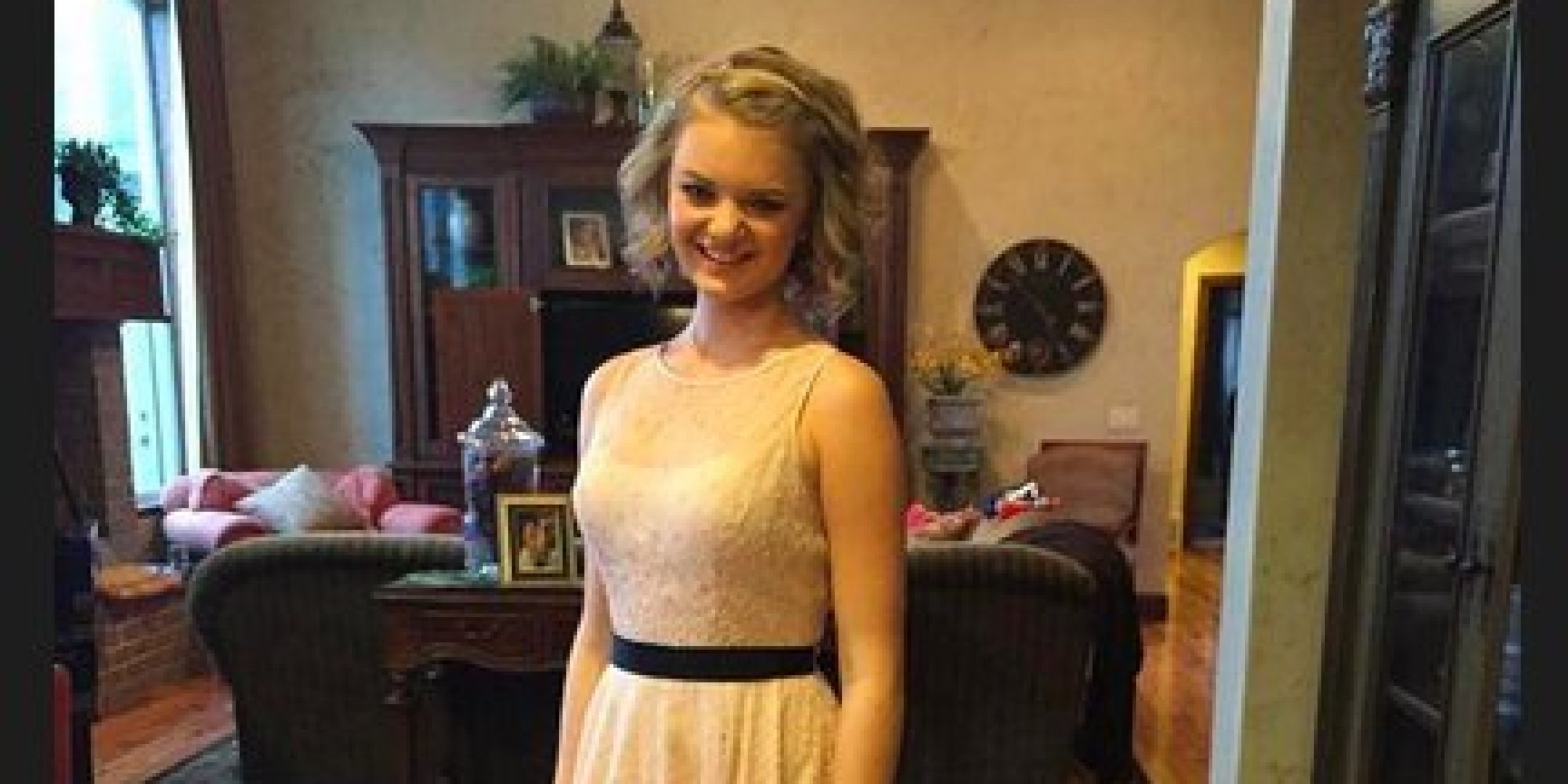 Teen Asked To Cover Up Partially Exposed Shoulders At High School Dance