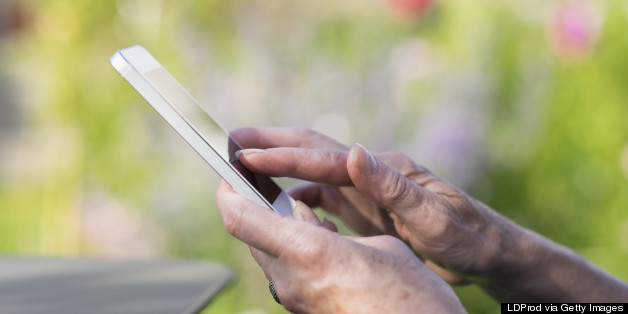 These Middle School Girls Had An Idea That Could Help Alzheimer's Patients Remember Loved Ones