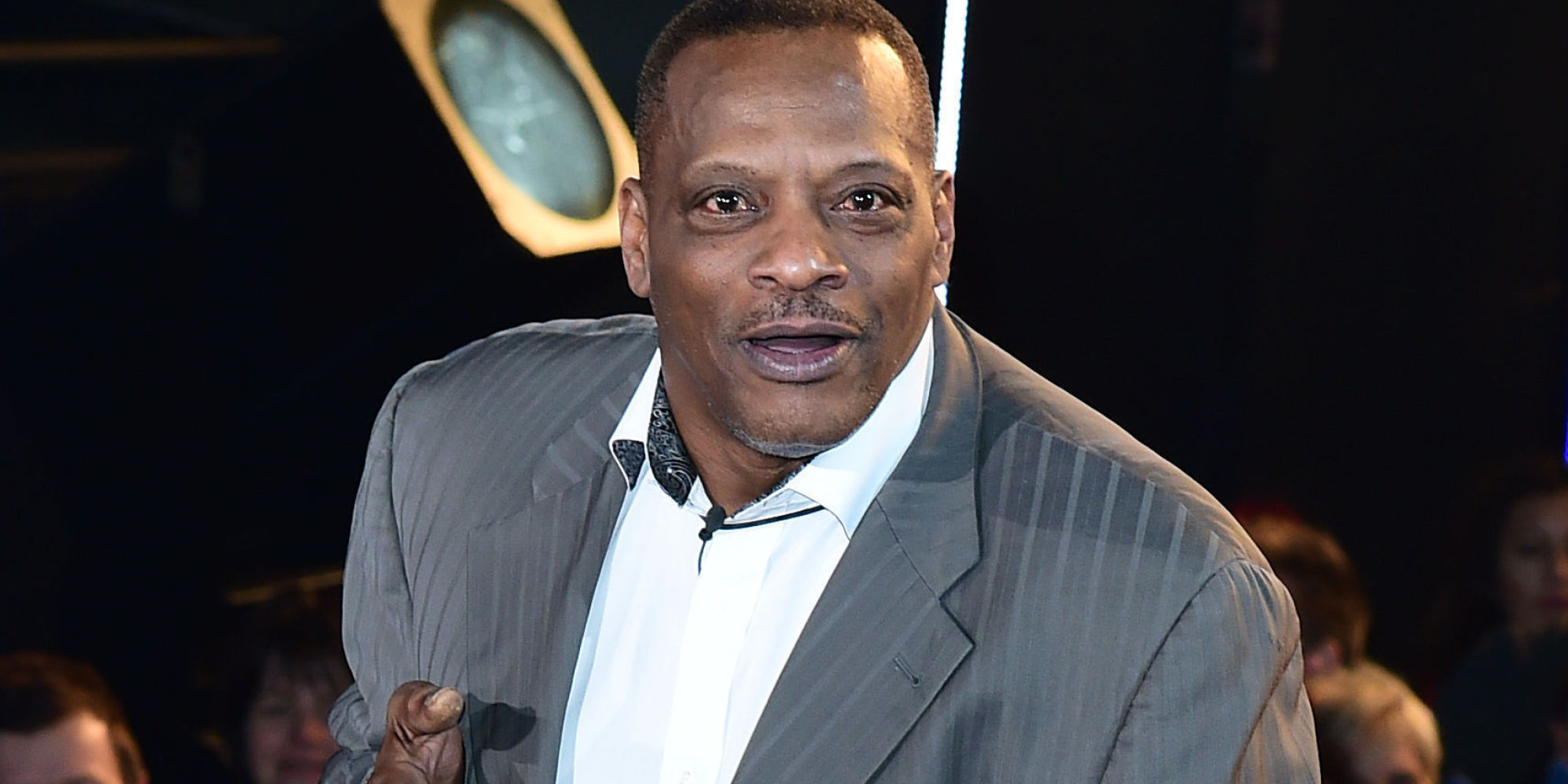 'Celebrity Big Brother' Housemate Alexander O'Neal Admits To Bingeing On Crack Cocaine ...2000 x 1000