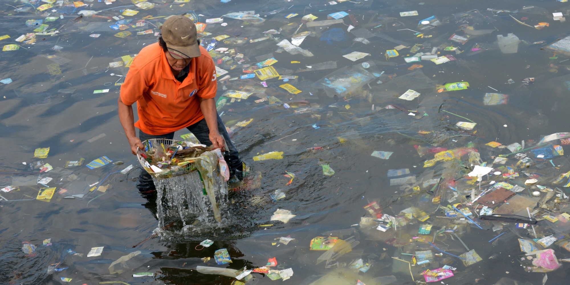 world-s-oceans-clogged-by-millions-of-tons-of-plastic-trash-huffpost