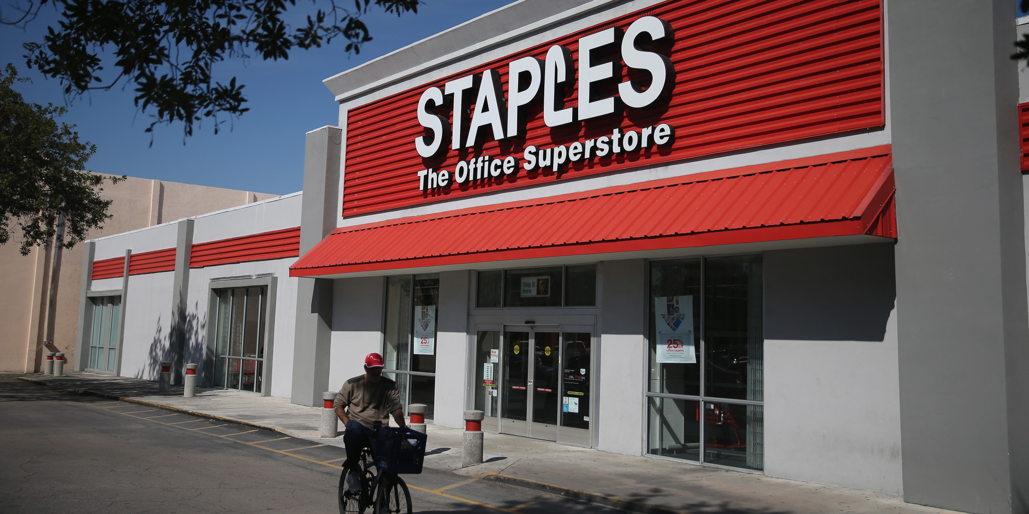 Staples, Like Other Companies, Can Afford to Treat Their Workers Right