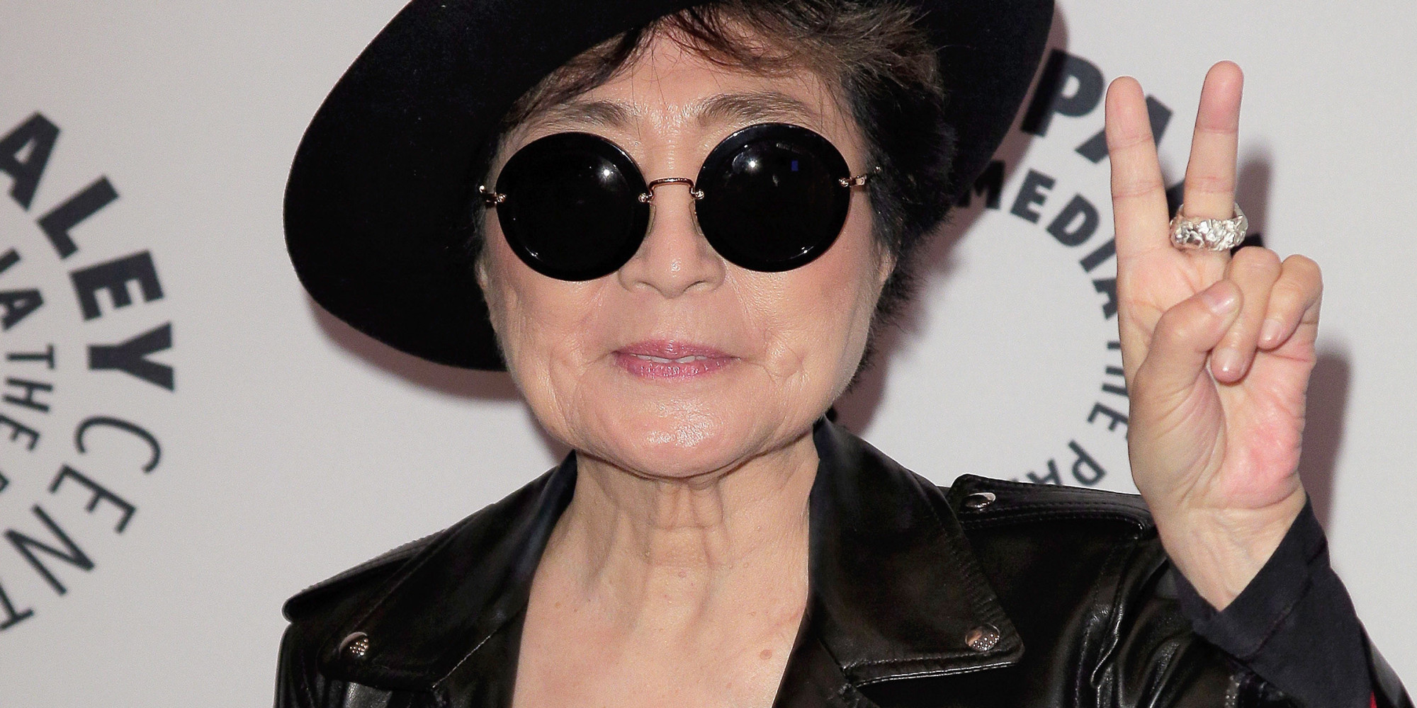 Twee soorten Yoko Ono's, zoals Yoko Ono al aangeeft.