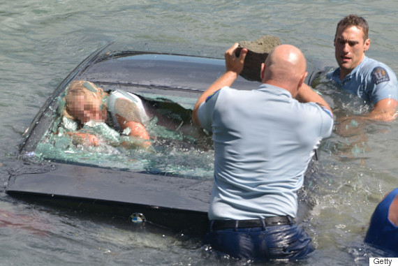 Drowning In Sinking Car Click On Picture Alwaysaskfirst 