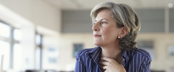 i.huffpost.com/gen/2631636/images/n-MATURE-WOMAN-AT-DESK-large570.jpg