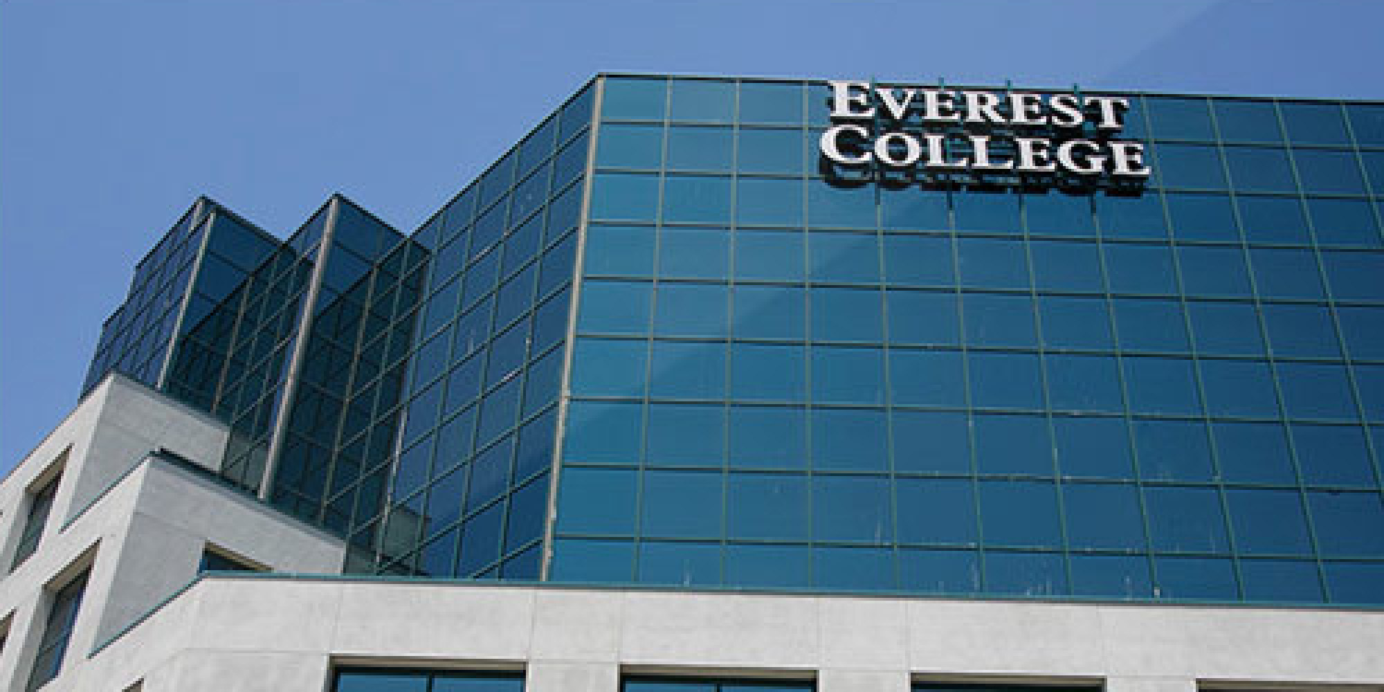 Everest College Canada 24