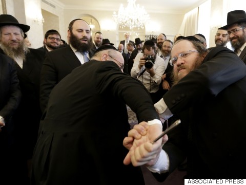 After Attacks, European Rabbis Train In Self-Defense