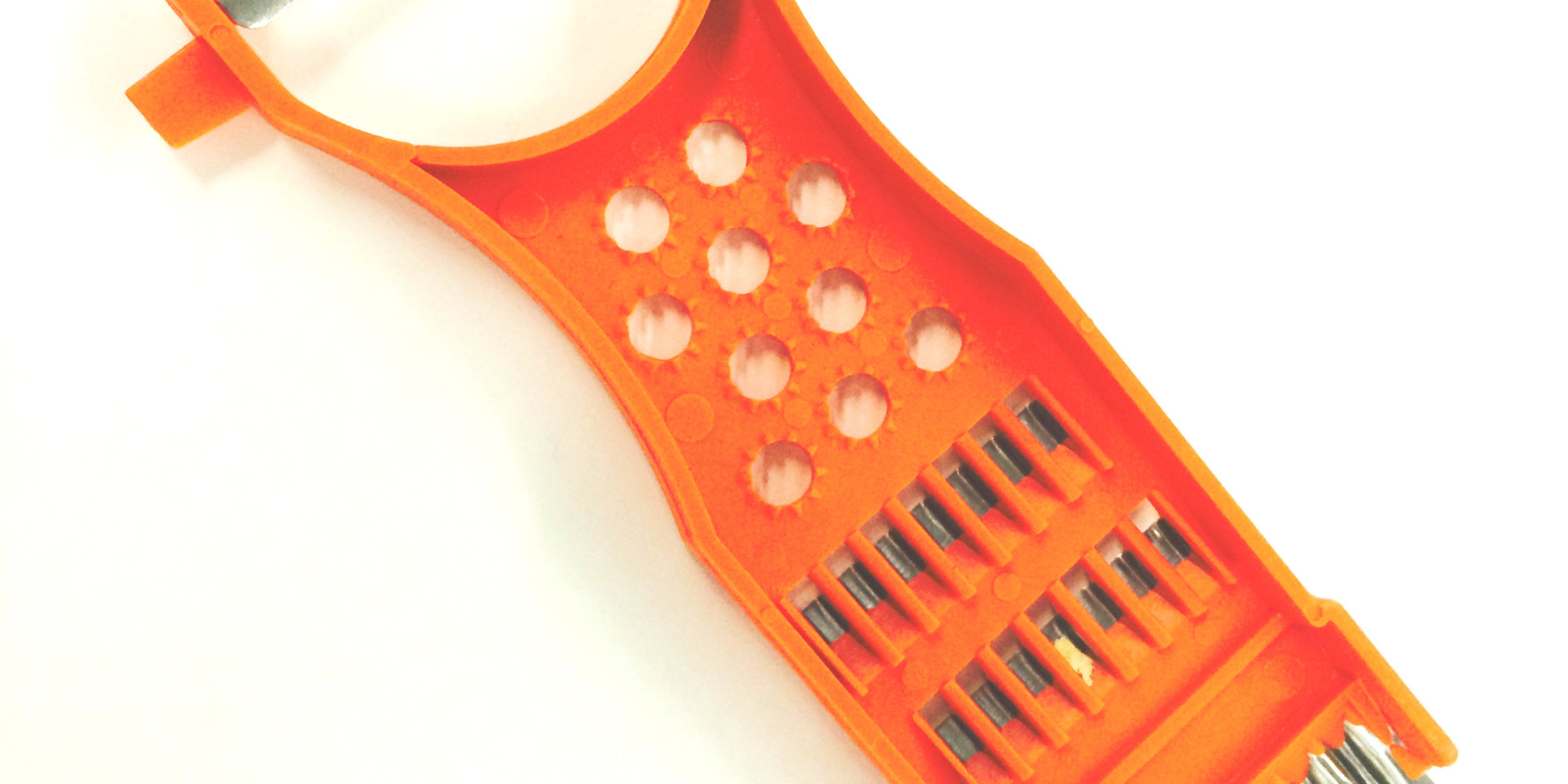 This Vietnamese Vegetable Peeler Is One Of The Coolest And Cheapest