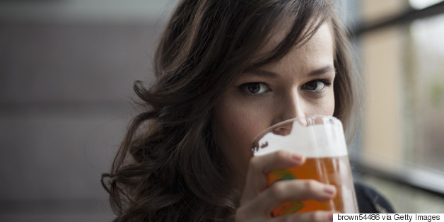 Turns Out 'Beer Goggles' Work Both Ways