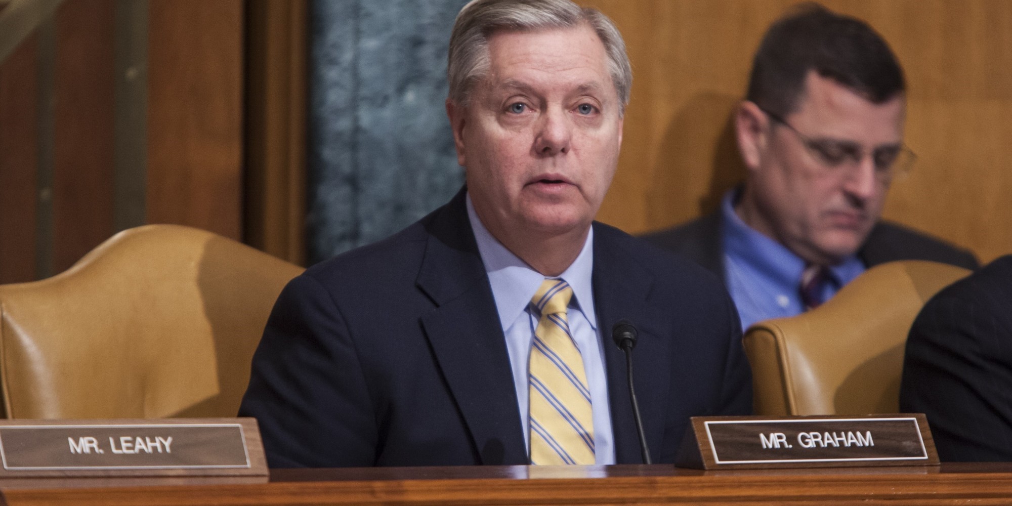 Lindsey Graham Says He Has Never Sent An Email | HuffPost2000 x 1000