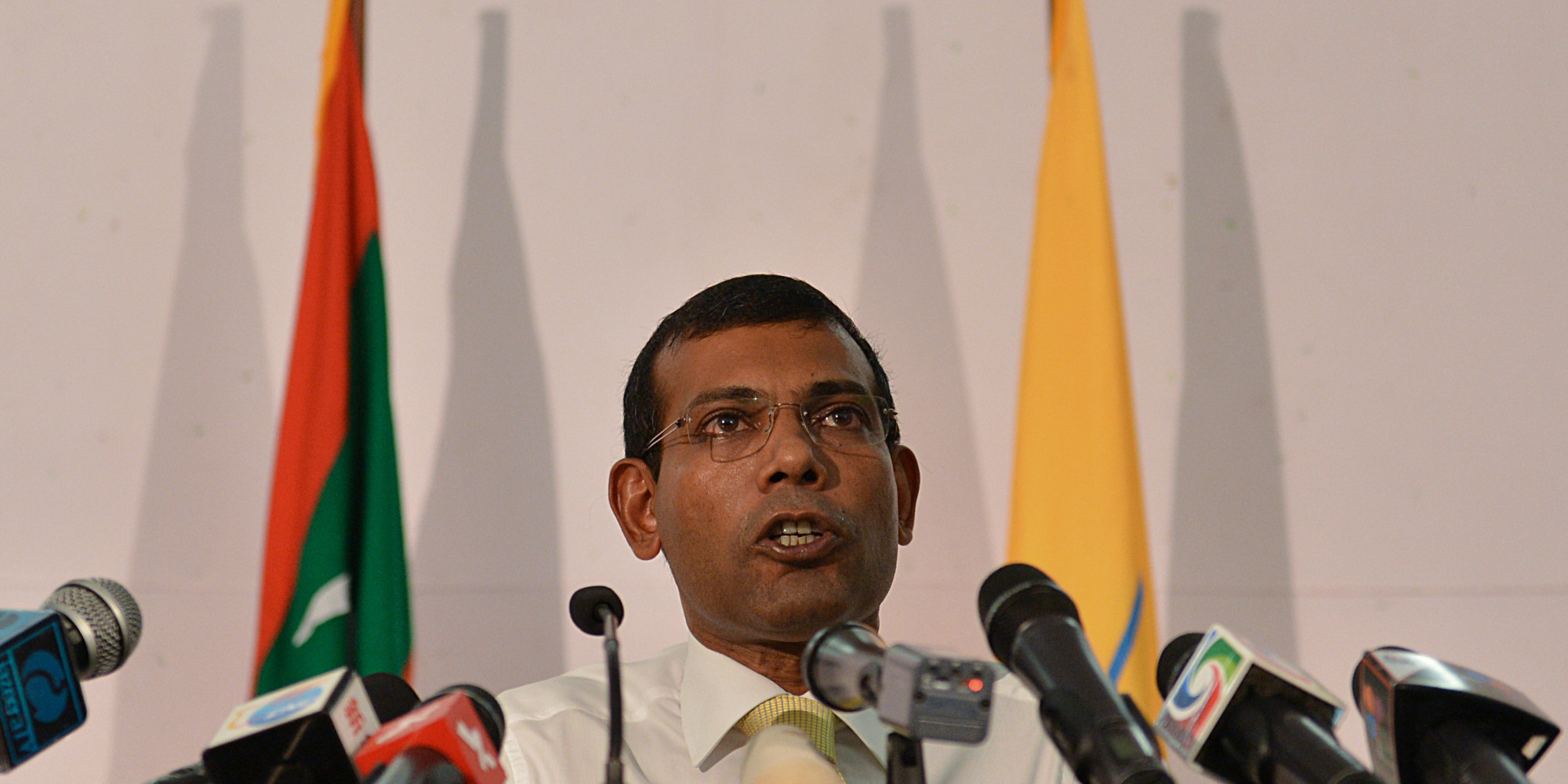 Free Maldives' Mohamed Nasheed From 'Alice in Wonderland' Trial And