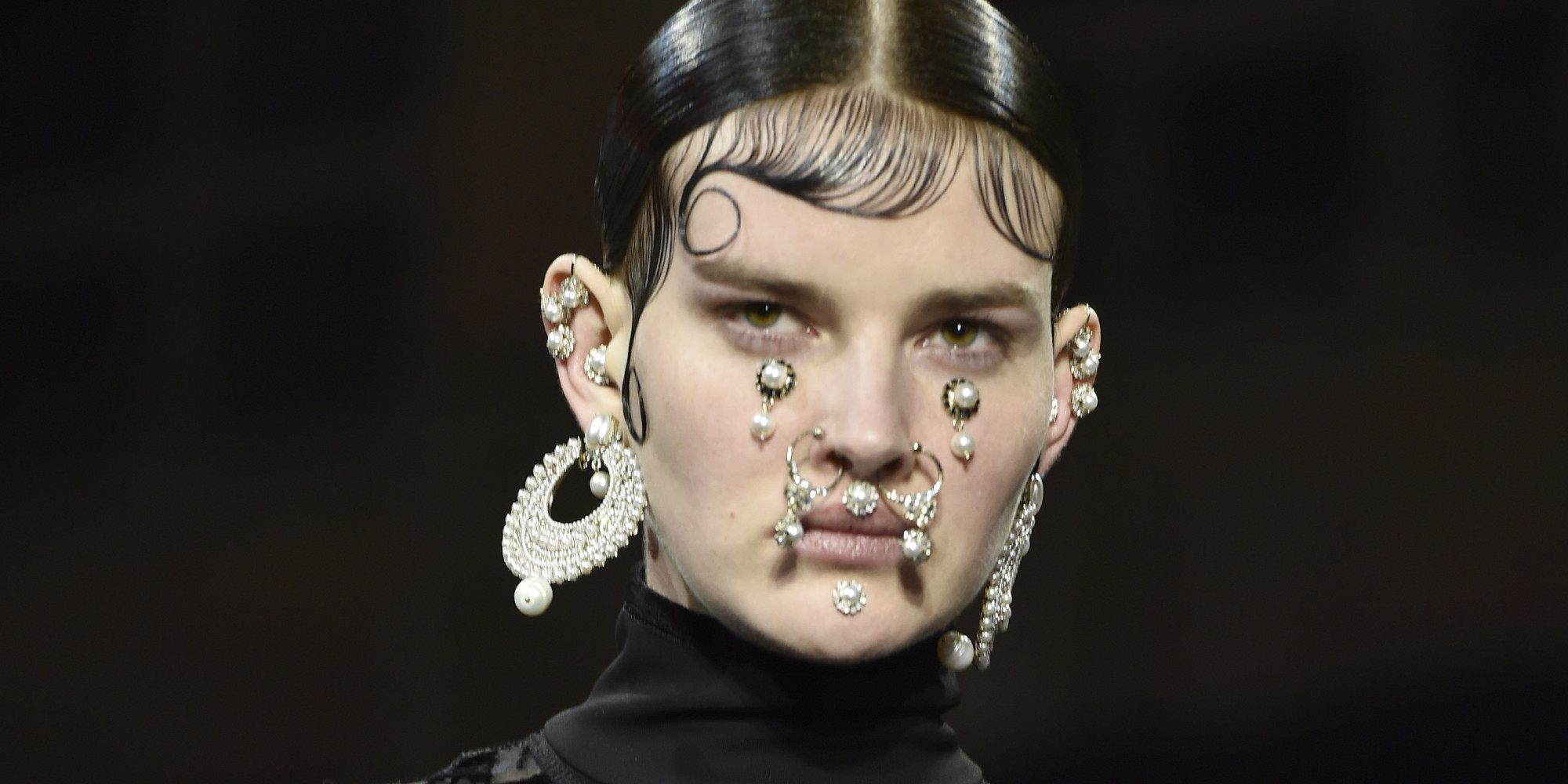 Givenchy Went Heavy On The Face Jewelry For Fall High Society Blog Lifestyle Magazine Face Jewellery Jewelry Face Piercings