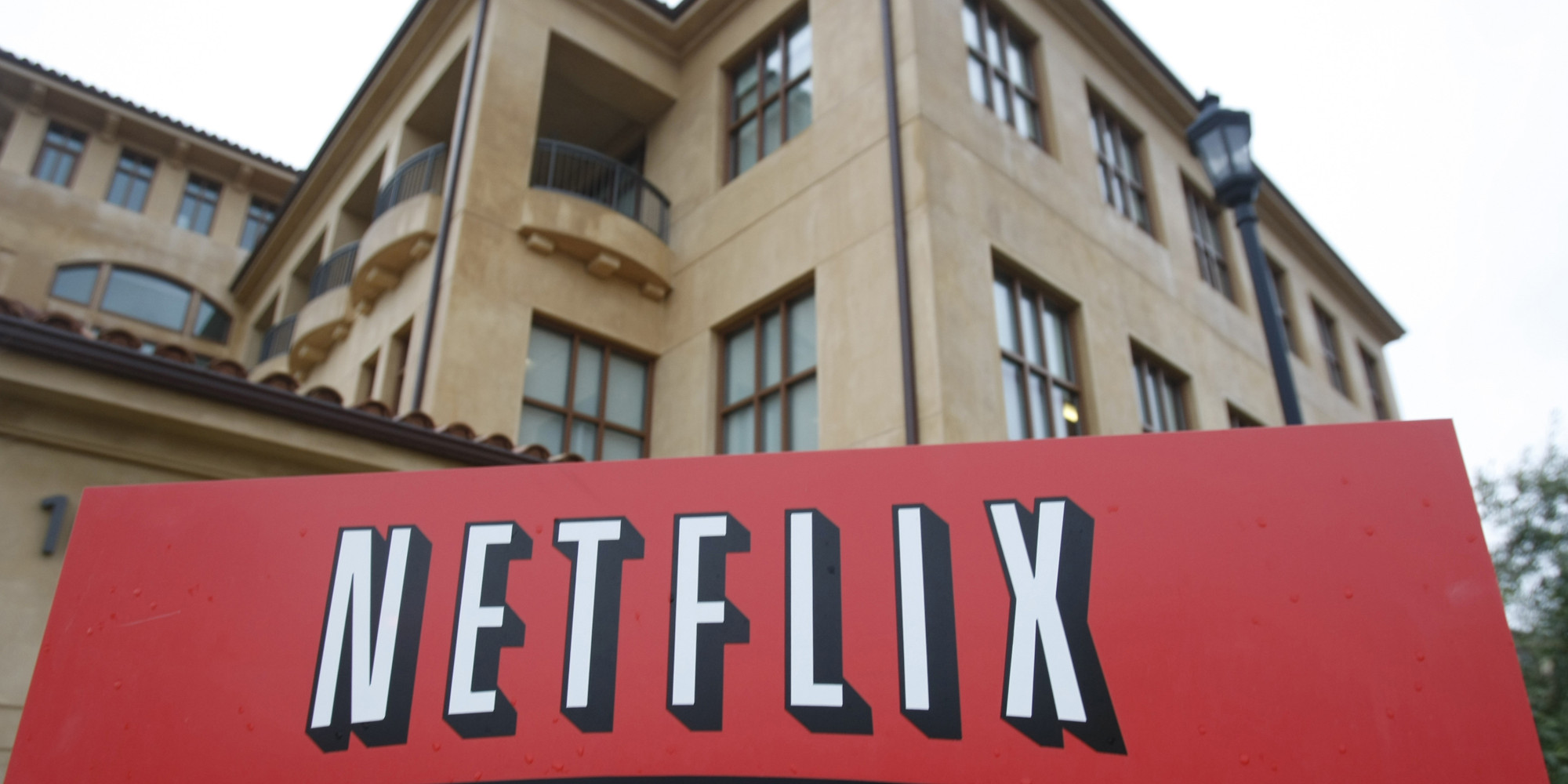 Netflix Continues To Crush Cable TV HuffPost