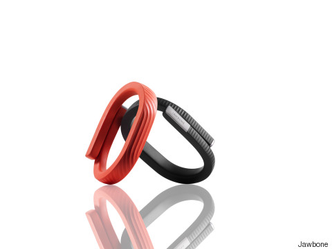 Apple Cleansing Its Stores Of Rival Fitness Trackers