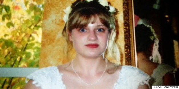 To The Younger Me Who Married At Age 20 In A Strip Mall: I Don't Judge You, I Admire You