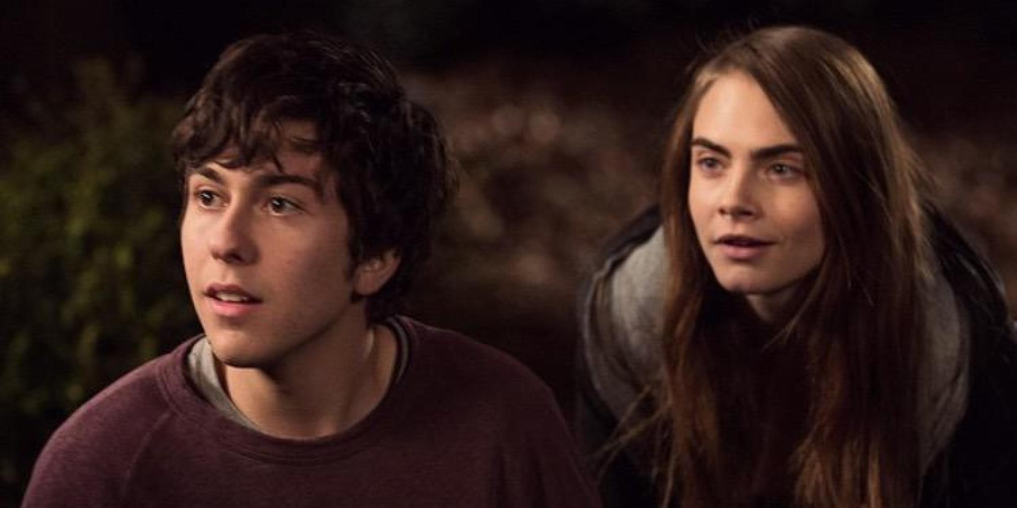 john-green-s-script-for-paper-towns-had-a-different-ending-and-it