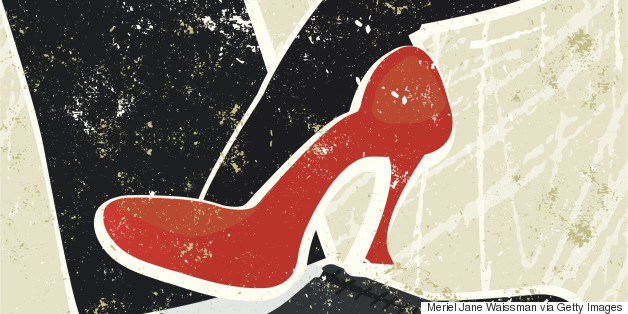 11 Cheating Red Flags People Say They Overlooked