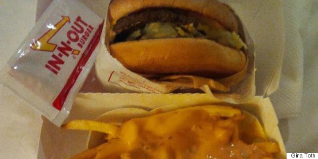 18 Honest Photos That Show What The Wedding Night Is Actually Like