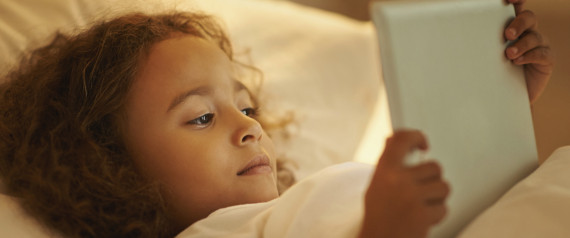 LITTLE GIRL READING
