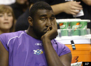 Robert Traylor Dies Dead