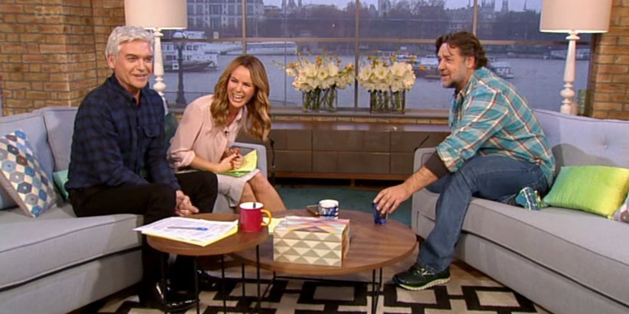 Amanda Holden Gives Susanna Reid A Run For Her Money With Flirty Russell Crowe On ...