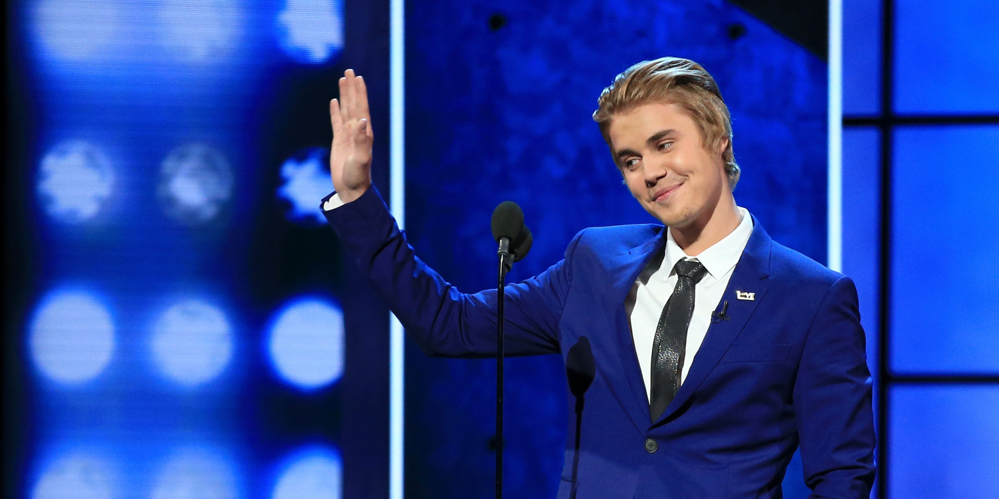 Justin Bieber Closes His Roast With A Heartfelt Apology For His