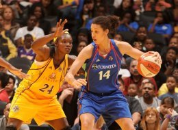 WNBA Thursday: Exclusive With Nicole Powell