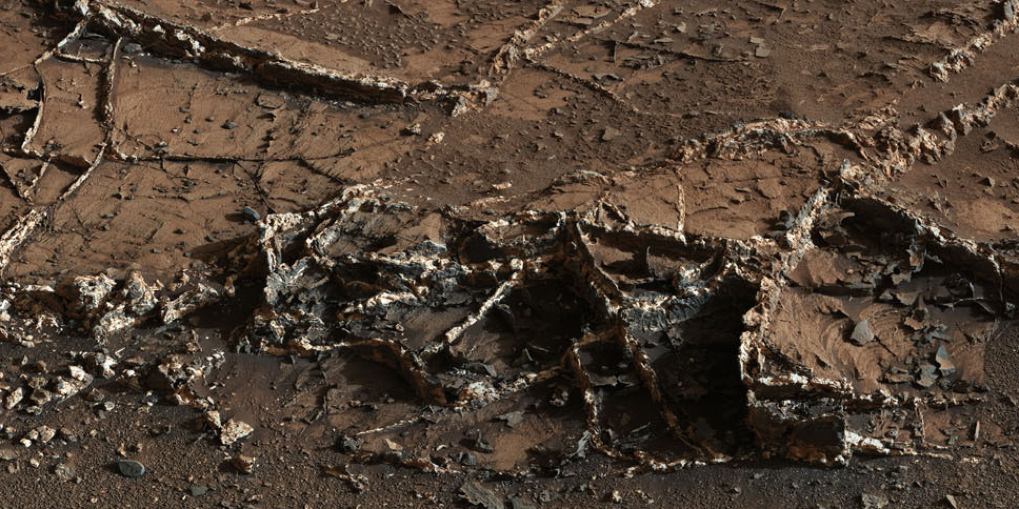 Mars Rover Sees Strange 'Veins' On Planet's Surface (They Look Like Ice Cream ... - Huffington Post