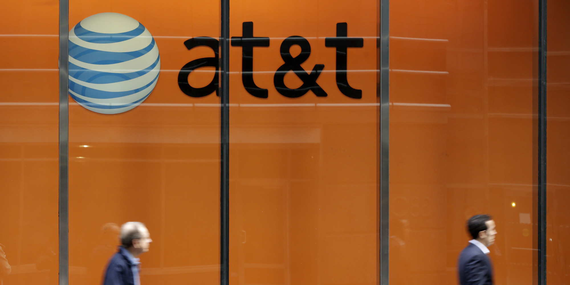 AT&T Agrees To Pay 25 Million In Customers' Information Breach HuffPost