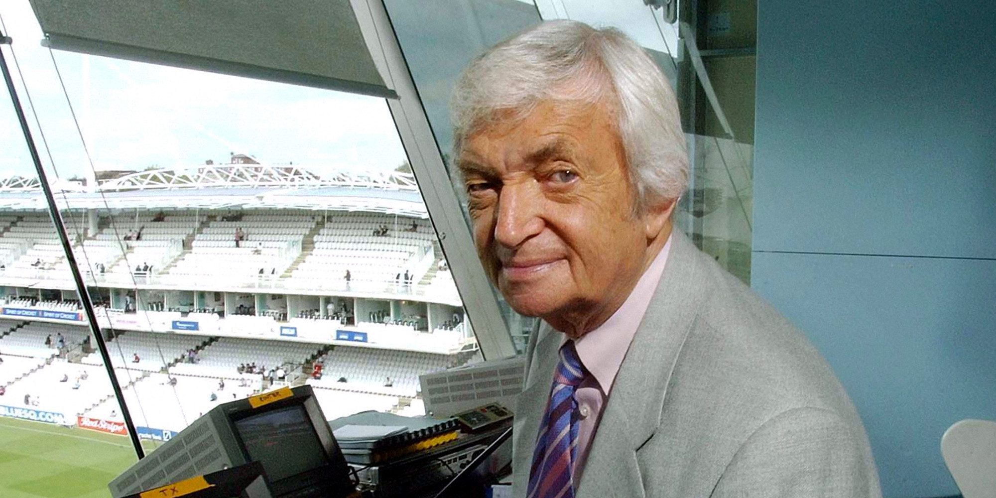Richie Benaud Dead Legendary Cricket Commentator Dies At 84 HuffPost UK