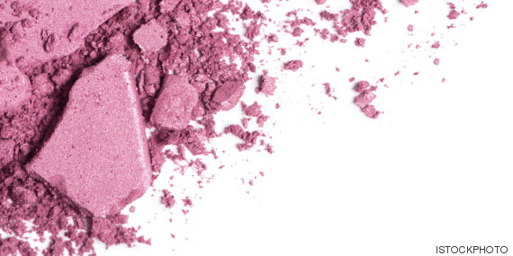 Del taladro en la cosmetología de la máscara para la persona