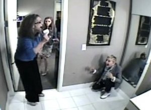 Meredith Vieira Pranked By Elle...