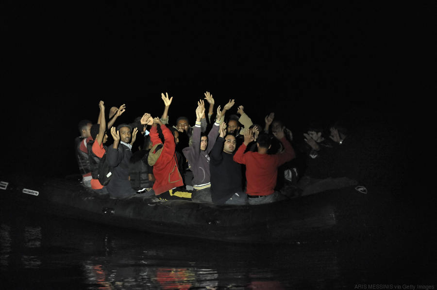 migrants boats greece