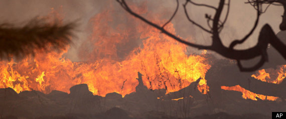 http://i.huffpost.com/gen/286624/thumbs/r-ARIZONA-WILDFIRES-large570.jpg