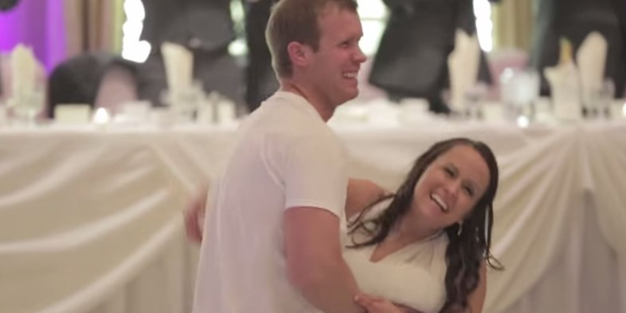 Couple's Surprise Wedding Dance To MKTO's 'Classic' Is Positively Infectious - Huffington Post
