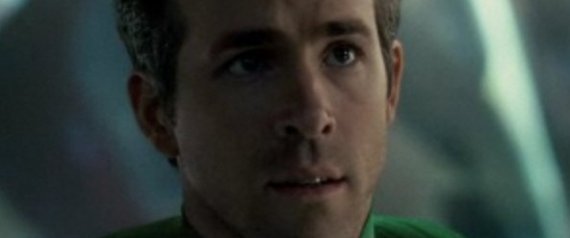 ryan reynolds body. ryan reynolds green lantern