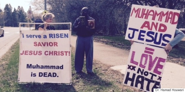 This Response To An Islamophobic Demonstrator Is Totally Perfect