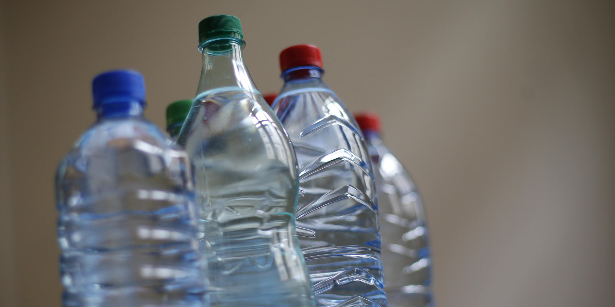Michigan will end Flint's free bottled water program