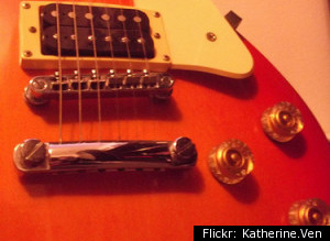 How To Play Guitar