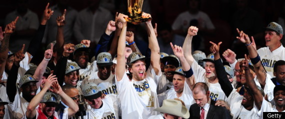 Mavericks Party Heat Players