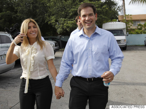 ¿Marco Rubio contrató a su propia esposa para funciones políticas?